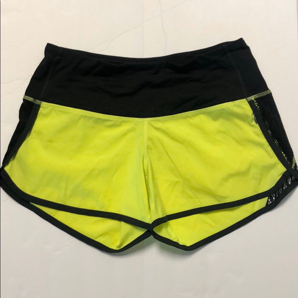Lululemon Running Shorts w/ 4” Inseam Size 4